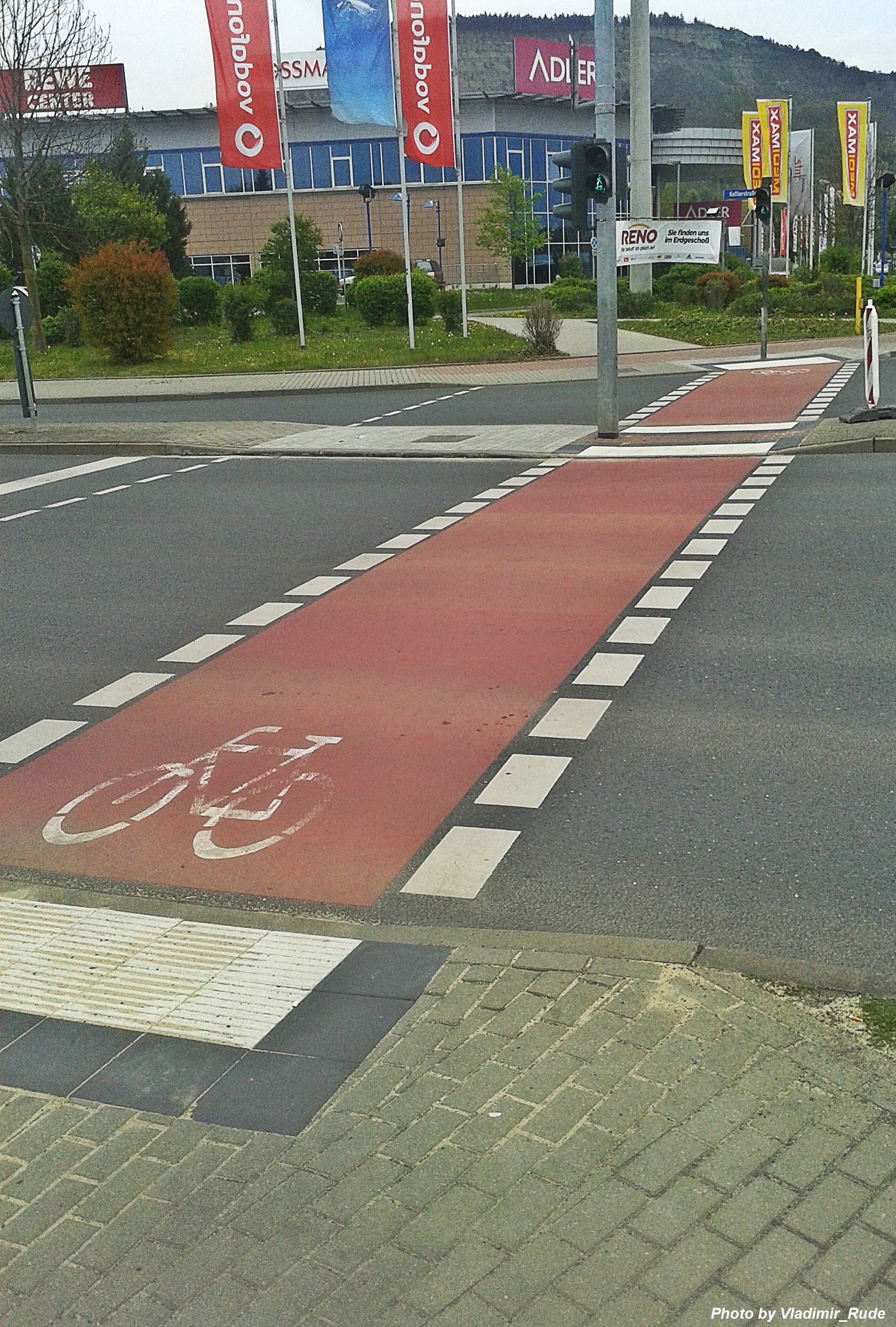 Notes on Germany #9: Beautification of residential areas 2 - My, Germany, Beautification, Bike path, House, Longpost