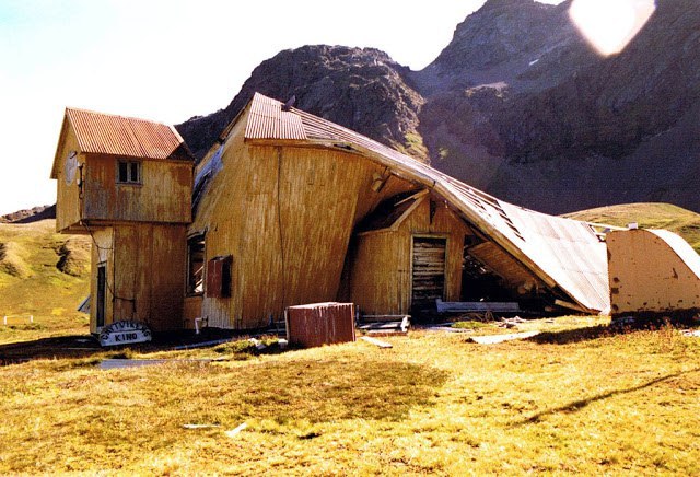 Abandoned whaling station (Great Britain, Grytviken). - , Abandoned, A world without people, Longpost