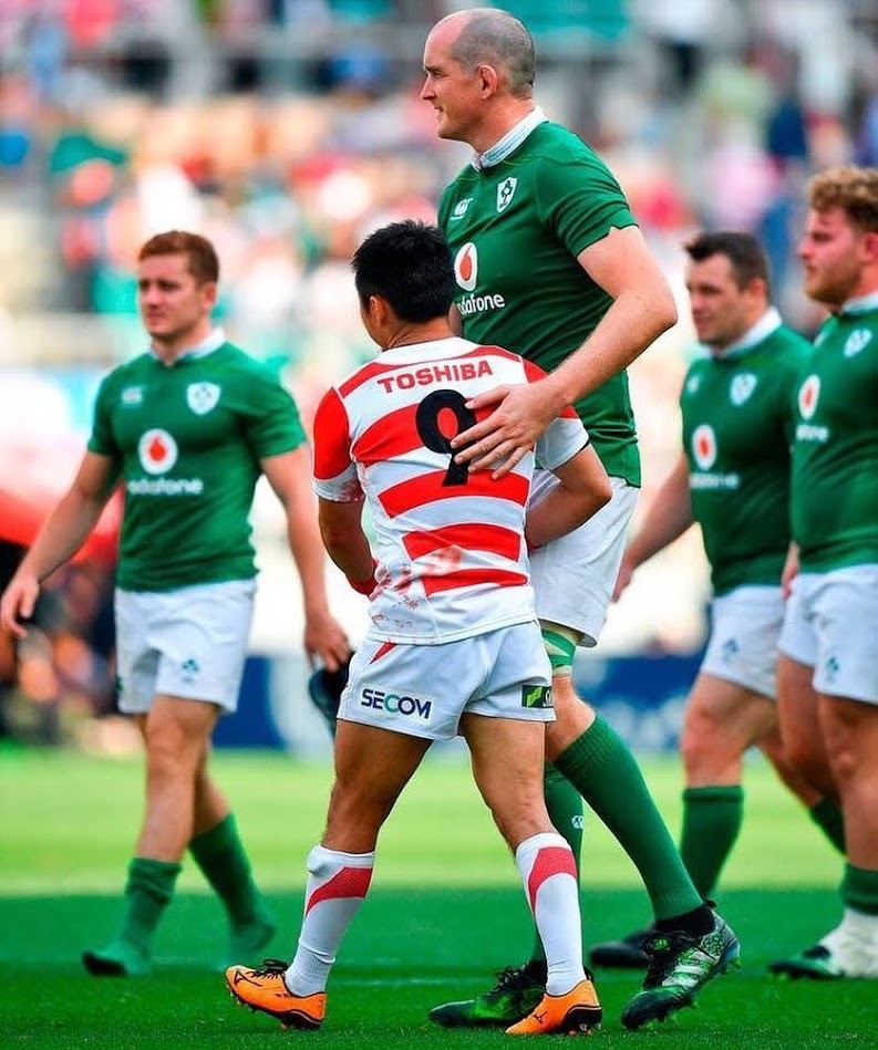 Tallest rugby player with one of the shortest - Rugby, Rugby players, Sport