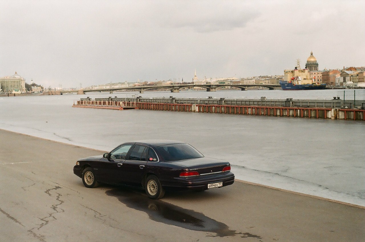 Вёдра рулят! Фотопост ч1. Ford Crown Victoria - Моё, Авто, Ретро, Ford Crown Victoria, Фотография, Пленка, Санкт-Петербург, Длиннопост