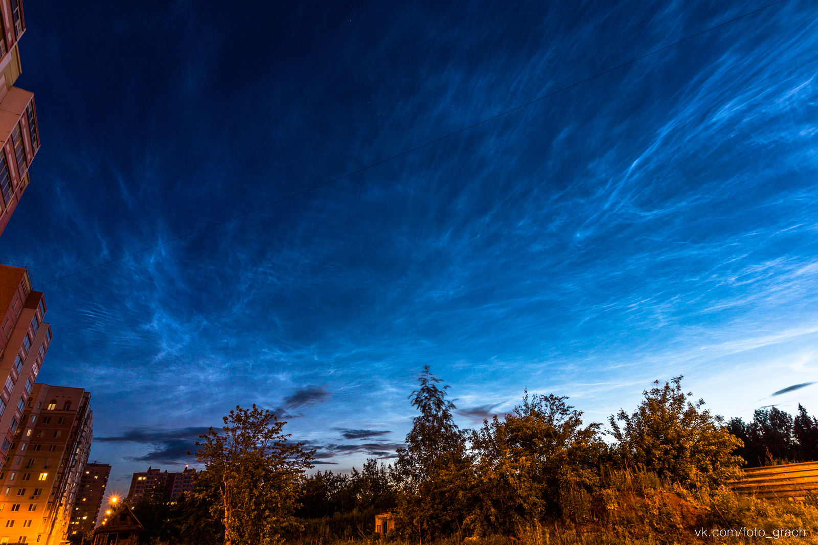 Noctilucent clouds over Izhevsk - My, Izhevsk, Udmurtia, Noctilucent clouds, The photo, Longpost