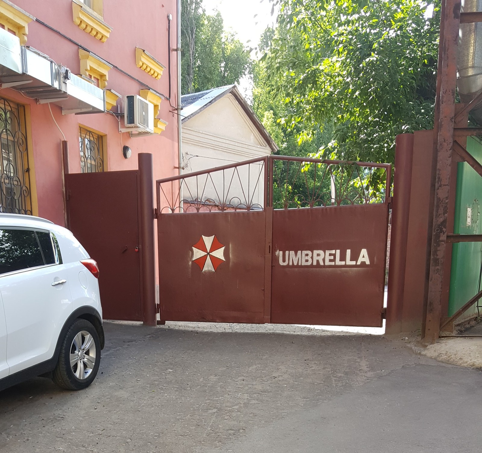 Something is being hidden in the building of the GUMVD in the Voronezh Region - My, Resident Evil 7: Biohazard, Ministry of Internal Affairs, Umbrella Corporation