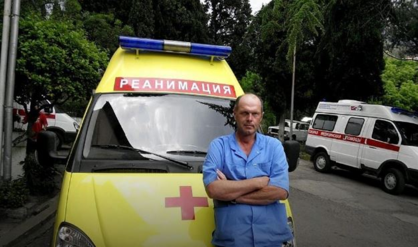 An ambulance driver who was taking a child to the hospital was beaten at a gas station in Crimea - Crimea, Russia, Ambulance, Rudeness, Crime, Longpost