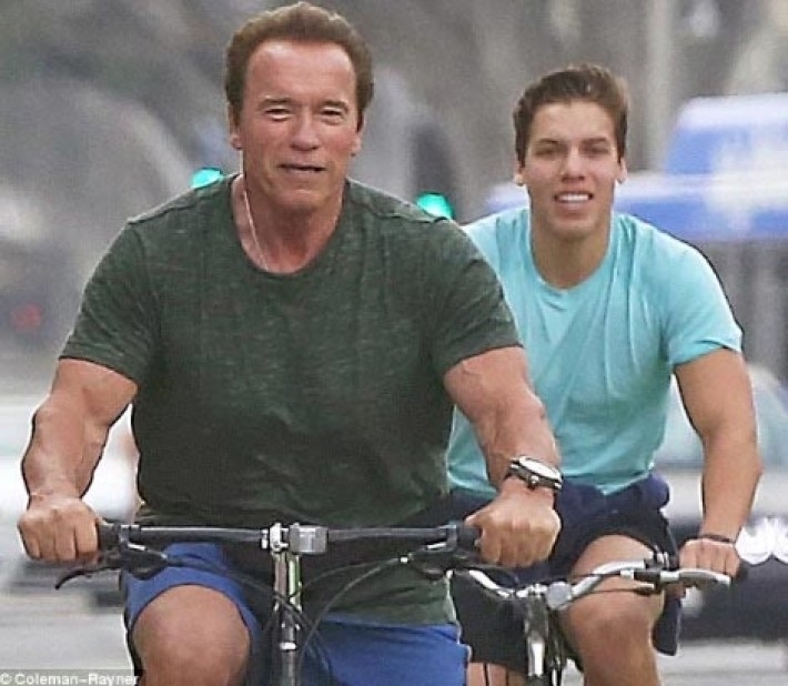 The whole Schwarzenegger family - Arnold Schwarzenegger, Family, The photo, , Parents and children, , Longpost