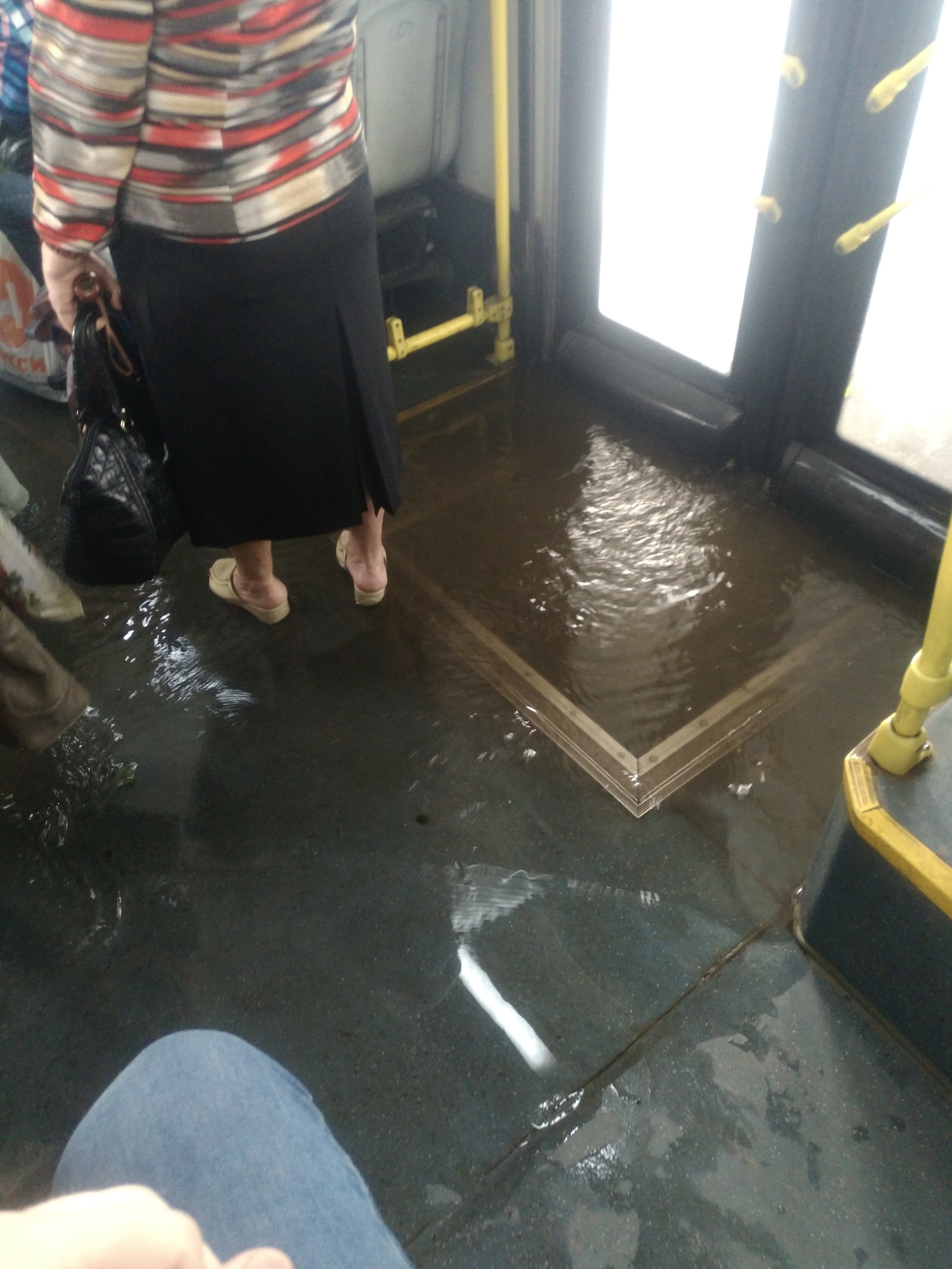 How my bus turned into a submarine... - My, Moscow, Потоп, Submarine, Bus, Longpost, Submarine