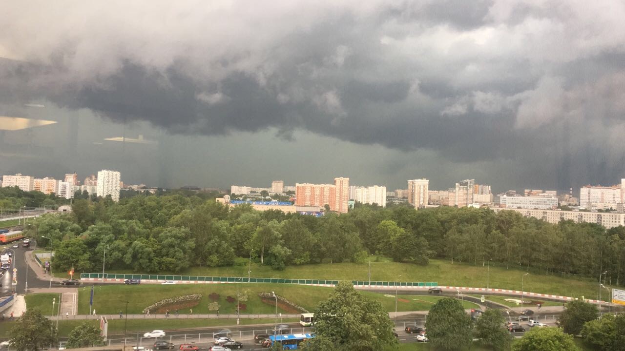 Moscow today - My, The photo, Moscow, Thunderstorm, Apocalypse, Longpost