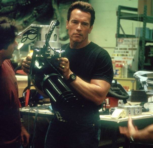 On the set - Arnold Schwarzenegger, Terminator, The photo