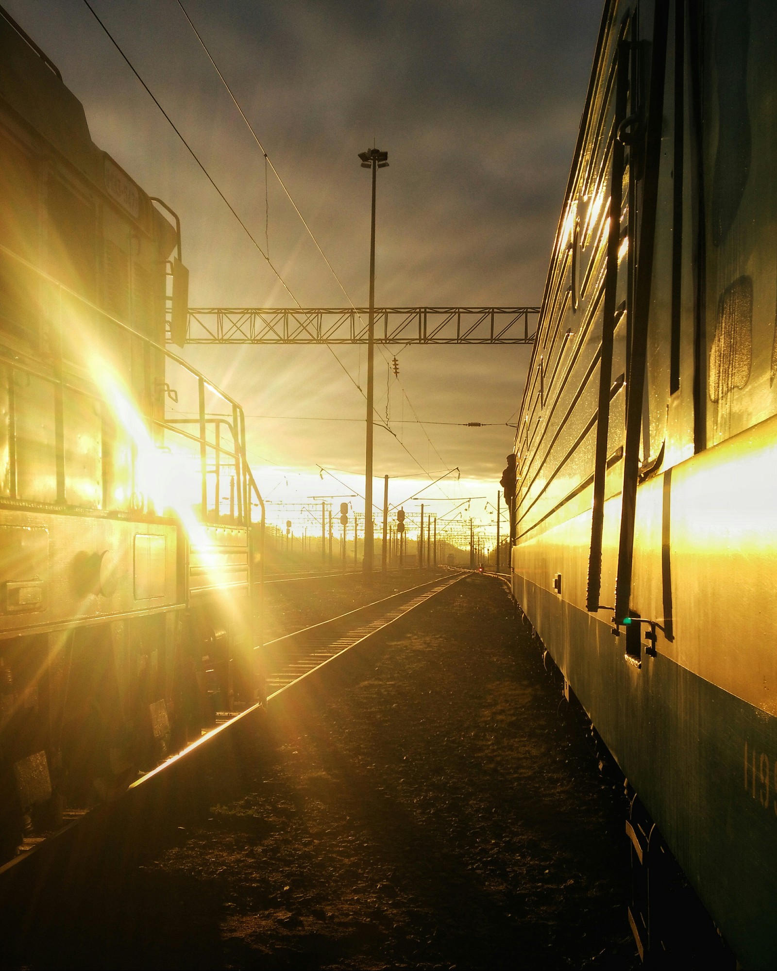 Sunsets and sunrises next to the trains - My, The photo, Russian Railways, dawn, Sunset, Longpost