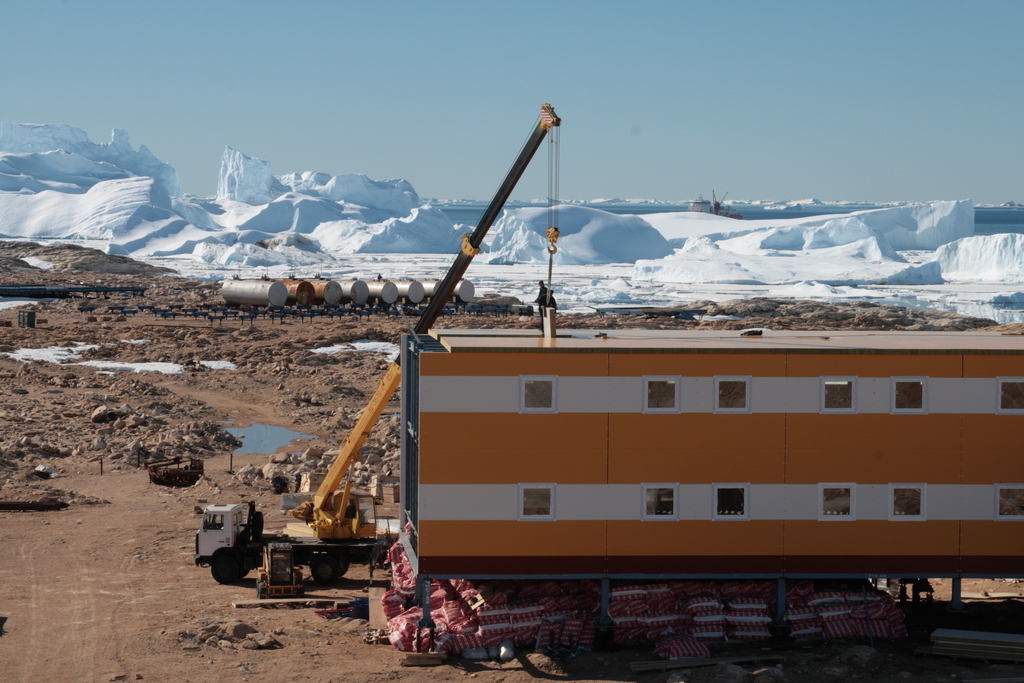 Antarctic buildings - My, Antarctica, Building, Chatting in Internet, , Longpost, 