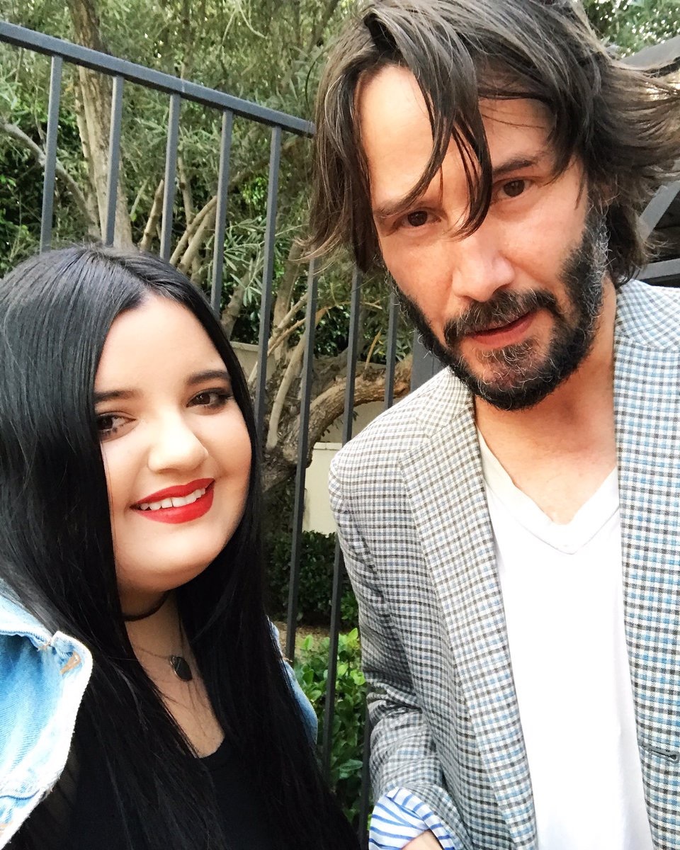 That feeling when you get drunk and meet a girl. And in the morning you remember nothing ... - Keanu Reeves, Selfie, Humor, Girls, Acquaintance, Booze