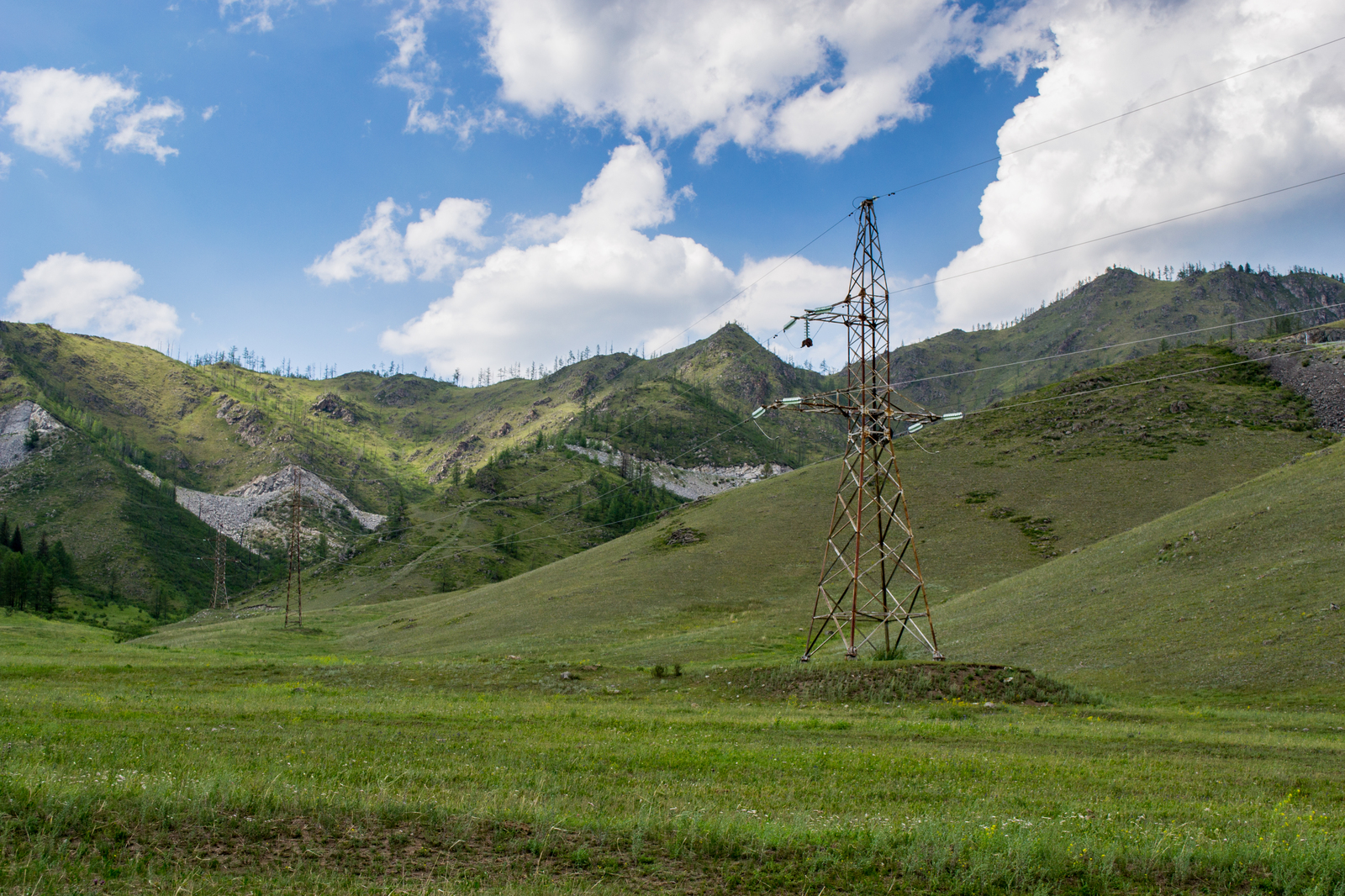 Mountain Altai. There is a road along the Chuya tract. - My, Mountain Altai, Chuisky tract, Mountain tourism, Chike Taman Pass, Seminsky Pass, The mountains, Altai Mountains, Longpost, Altai Republic