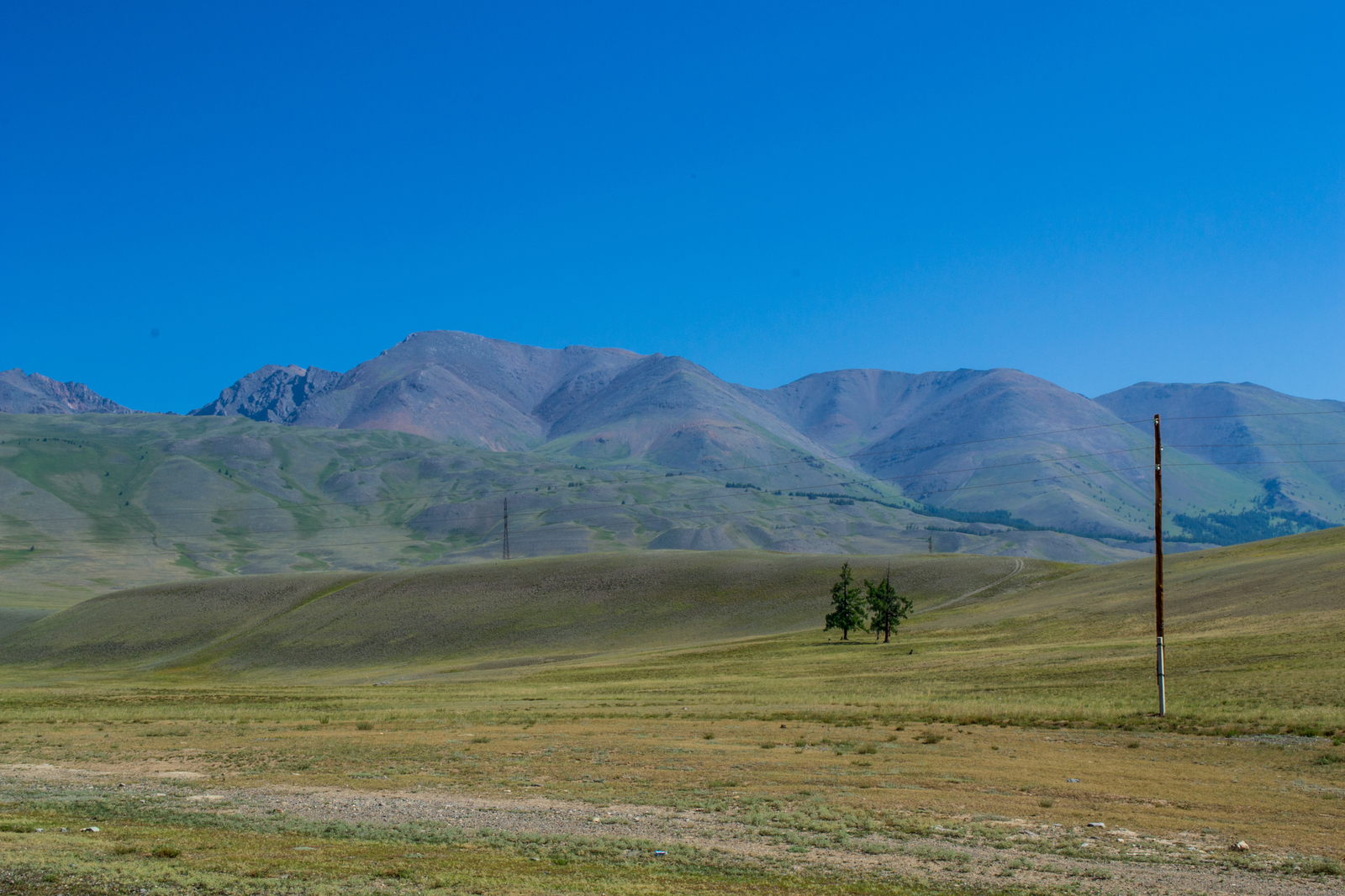 Mountain Altai. There is a road along the Chuya tract. - My, Mountain Altai, Chuisky tract, Mountain tourism, Chike Taman Pass, Seminsky Pass, The mountains, Altai Mountains, Longpost, Altai Republic