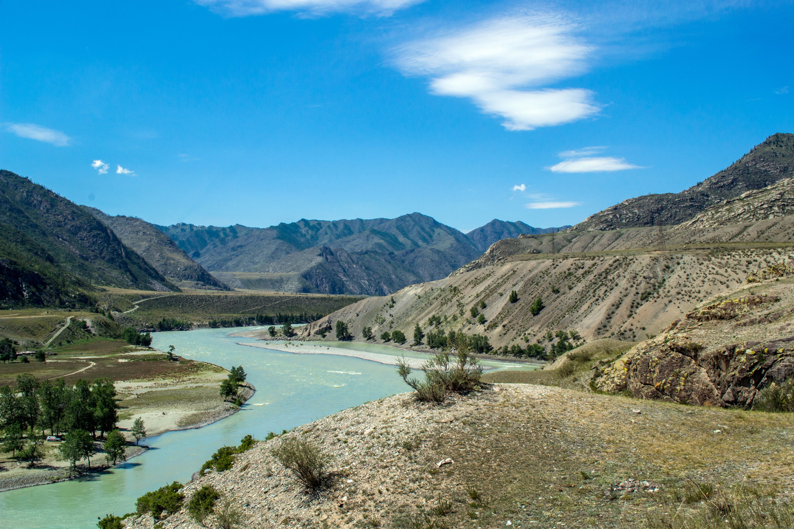 Mountain Altai. There is a road along the Chuya tract. - My, Mountain Altai, Chuisky tract, Mountain tourism, Chike Taman Pass, Seminsky Pass, The mountains, Altai Mountains, Longpost, Altai Republic