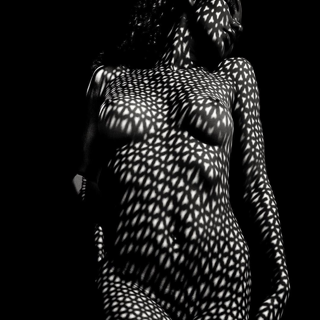 BodyLight - NSFW, Beautiful girl, Darkness, , , Longpost, Tag