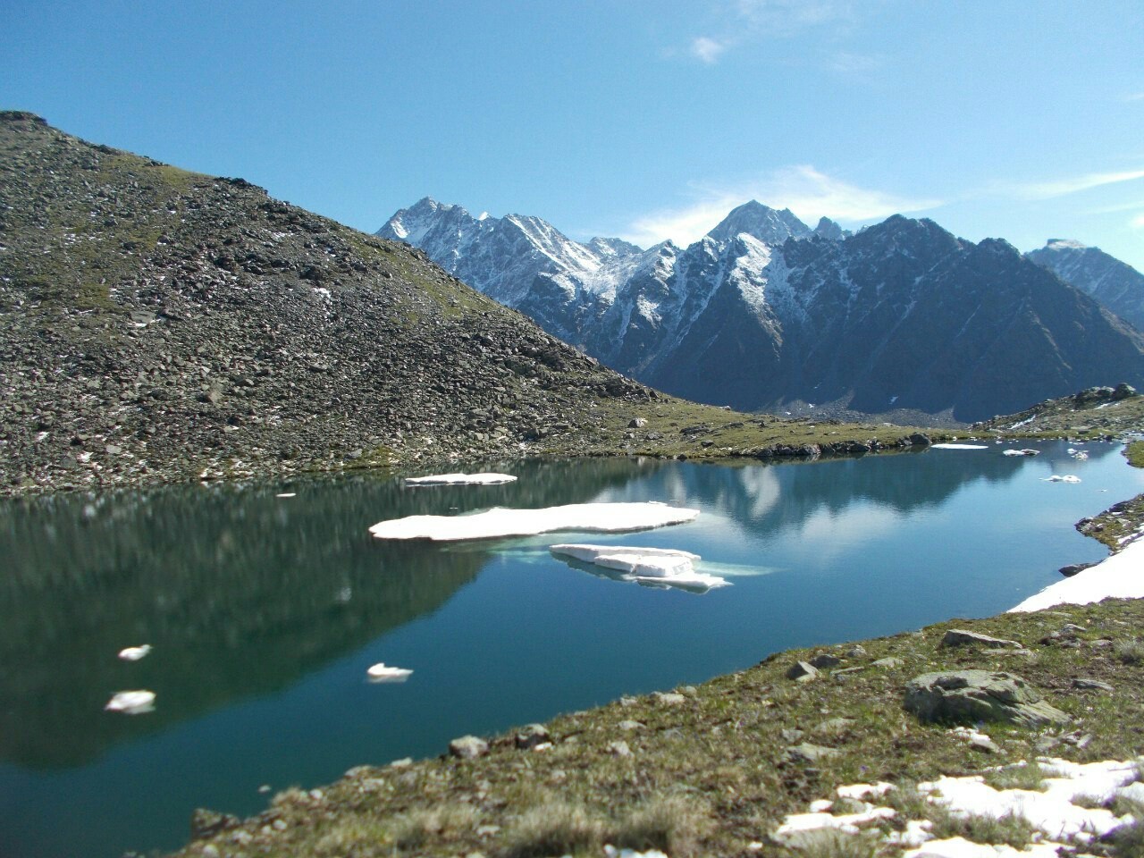 white boats - My, Mountain Altai, Mountain Lake, How I spent summer, Summer, Altai Republic