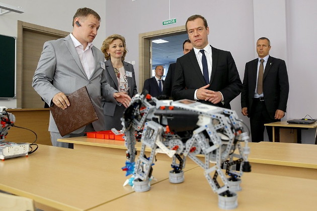 Russian innovation for 12 billion turned out to be Lego - Not Lego, Innovations, Longpost, Dmitry Medvedev, Constructor