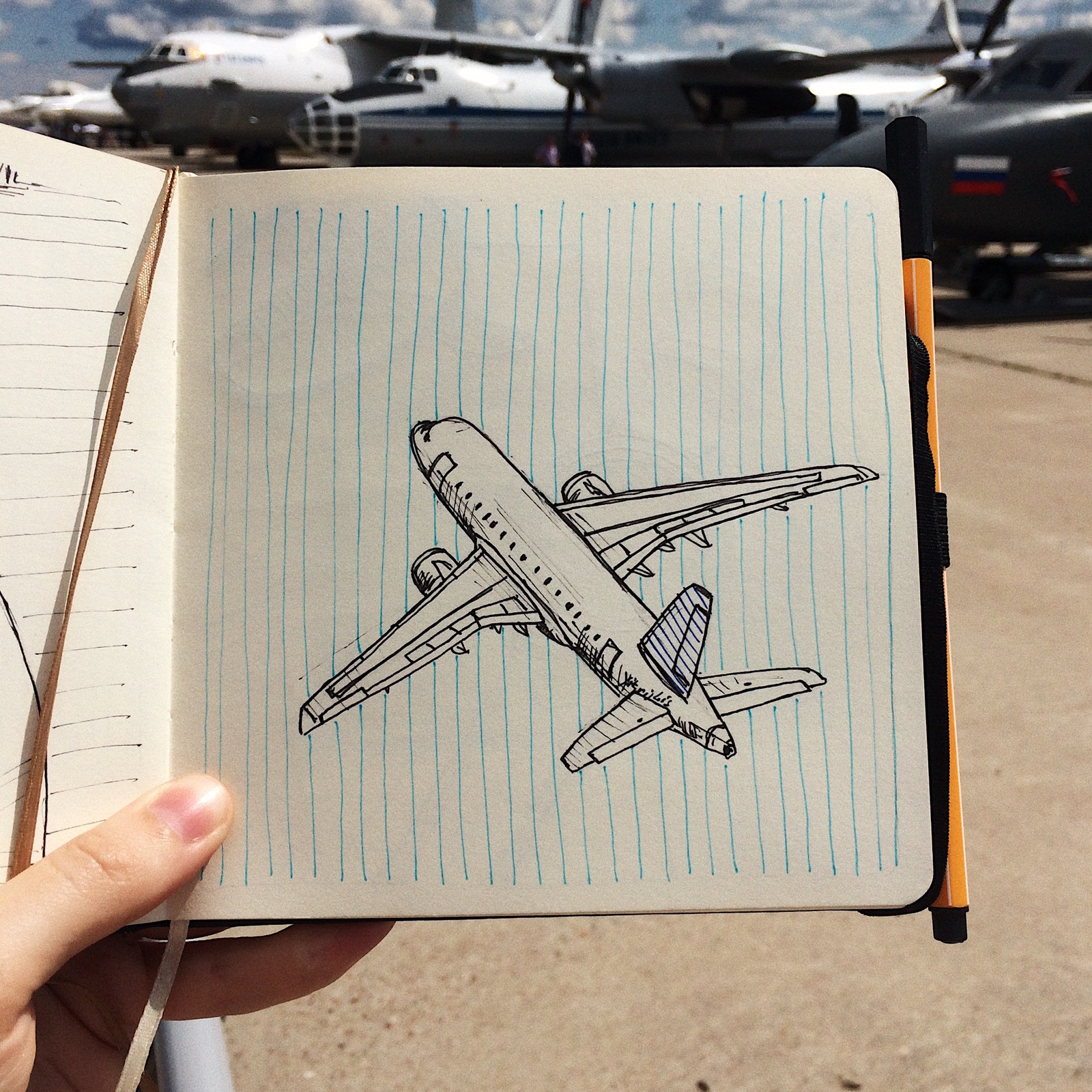 Airplane sketch - My, My, Airplane, Sketch, Sketchbook, Graphics