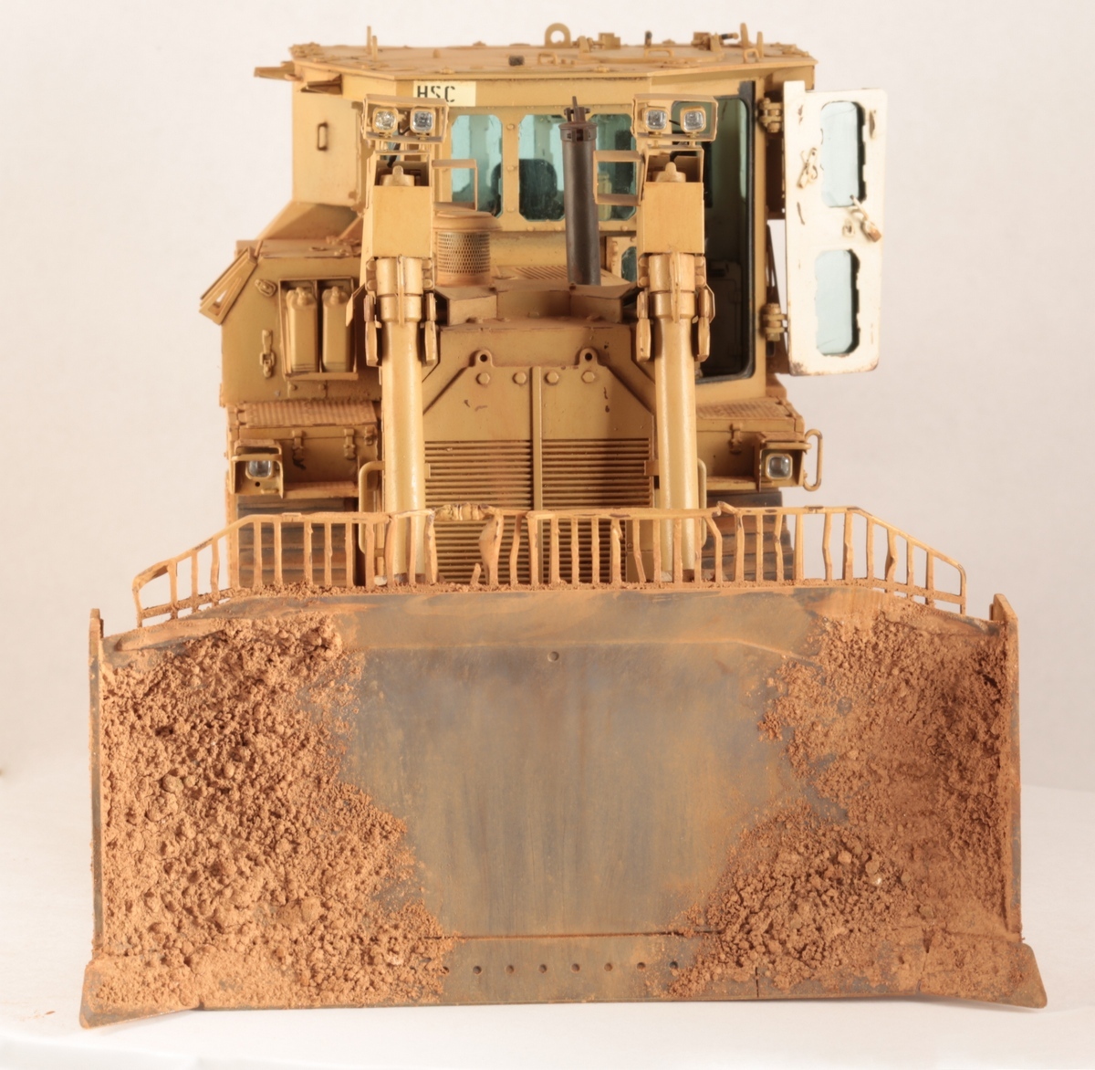 D9R Doobi Bulldozer 1/35 meng - My, Meng, Plastic, Bulldozer, Longpost, Prefabricated model, Scale model, Caterpillar, Modeling