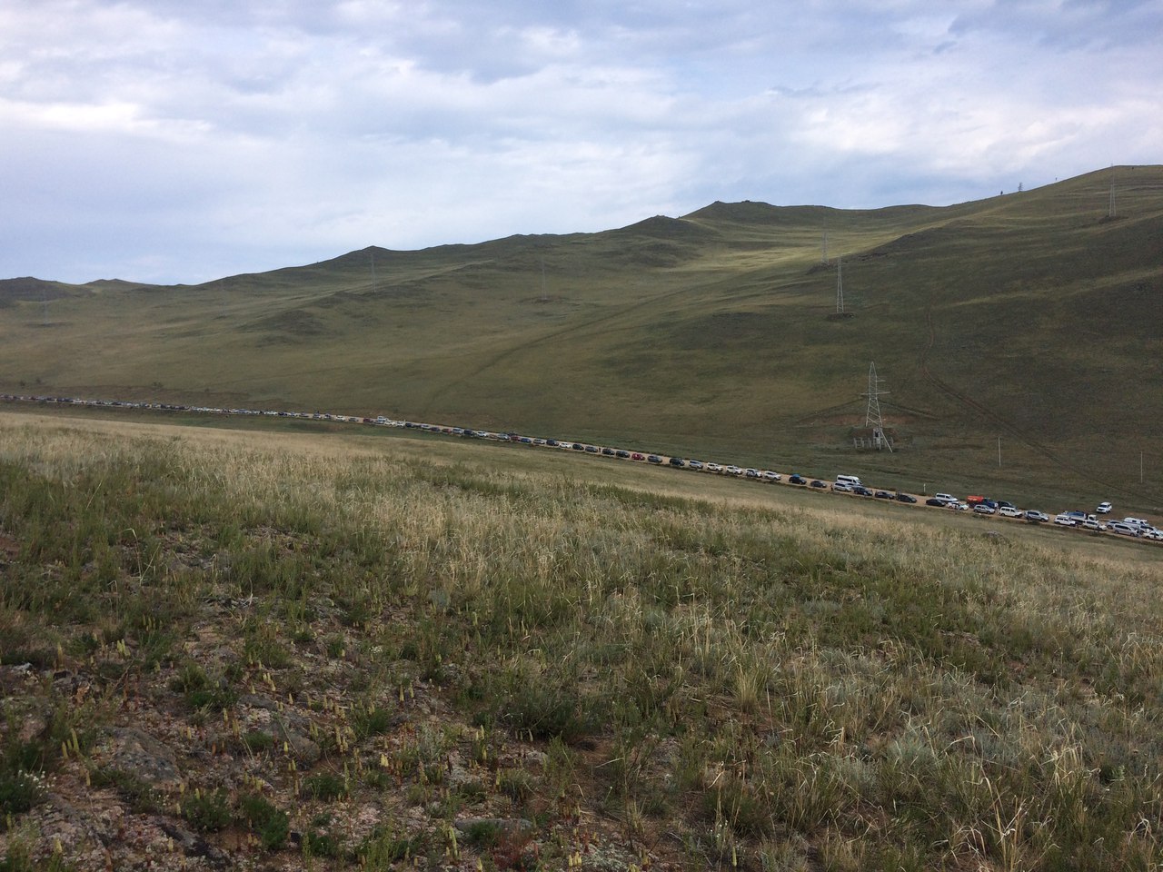 Hundreds of tourists cannot leave Olkhon Island on Lake Baikal. - Baikal, Olkhon, Emergency, Relaxation, In contact with