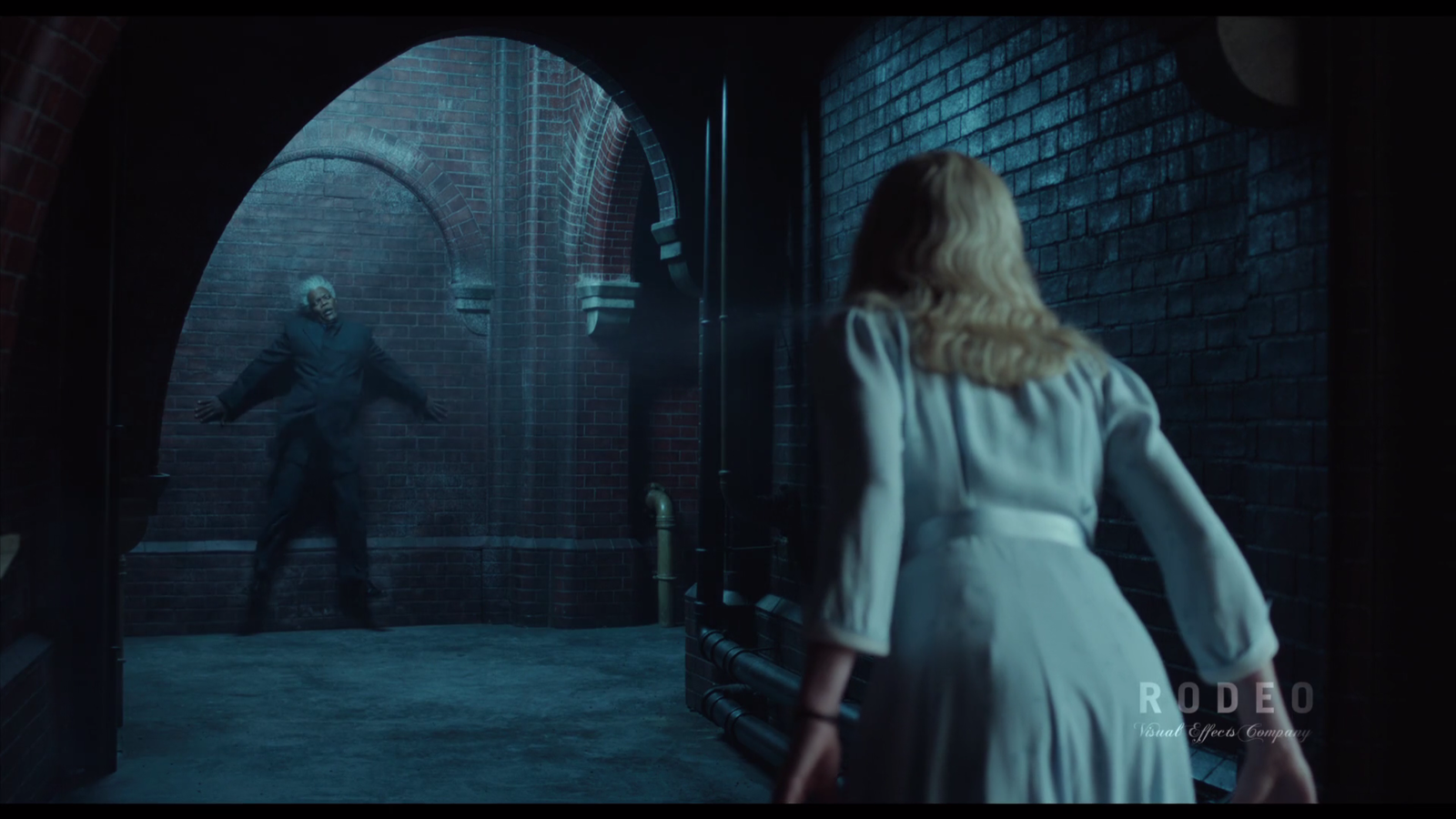 Special effects from Miss Peregrine's Home for Peculiar Children - Movies, House of Peculiar Children, Special effects, Ella Purnell, Asa Butterfield, Samuel L Jackson, Before and after VFX, GIF, Longpost