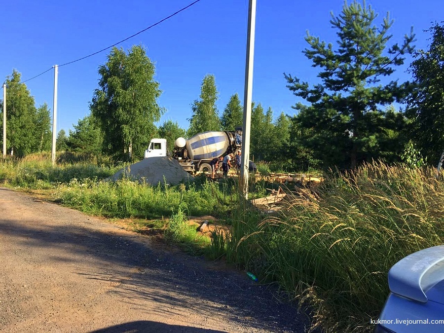 Строю свой дом за 90 дней. 4,5,6 дни. Вчера уже бетон залили для фундамента! - Моё, Строительство дома, Строительство, Свой дом, Фотография, Моё, Фундамент, Livejournal, Казань, Видео, Длиннопост