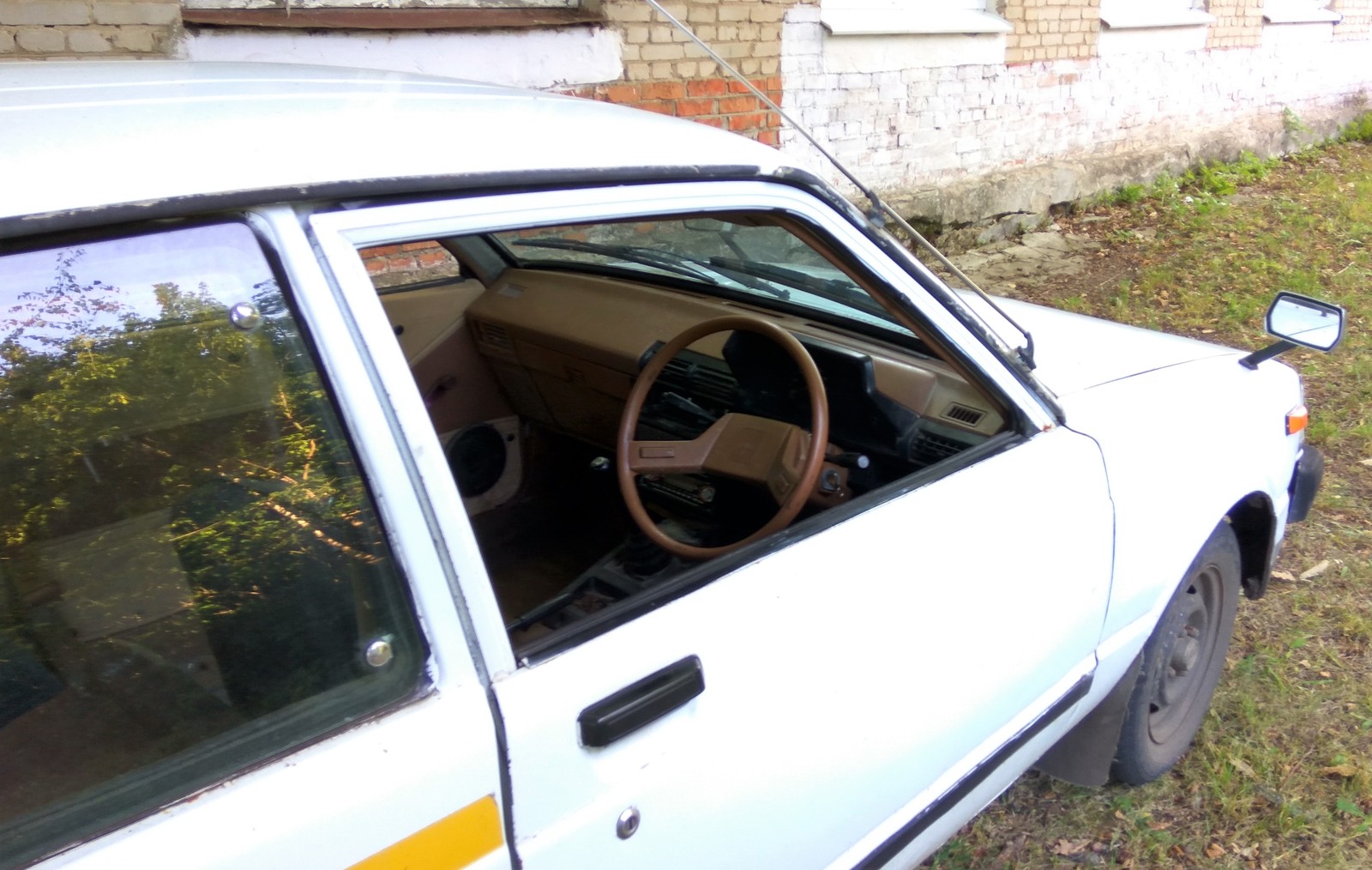 Everyday life of a millionaire Part 4 - My, The medicine, Nature, UAZ loaf, Apples, cat, Toyota, Right hand drive cars, Starlet, Longpost