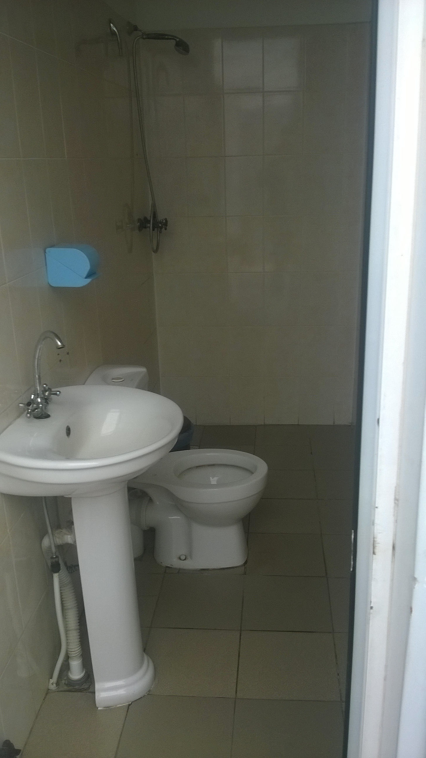 A very comfortable toilet at one of the Lukoil gas stations in Moldova - My, Refueling, Toilet, Shower, Longpost