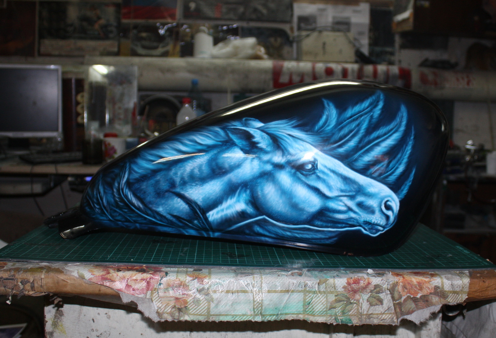 Recovery airbrushing on the tank of the Honda Magna 750 - My, Airbrushing, Airbrushing72, , Tyumen, Honda, , Longpost