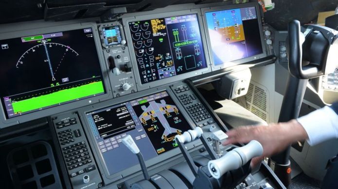 “They only make me angry”: why pilots leave Russia en masse - Aviation, Pilot, Salary, Dismissal, Longpost