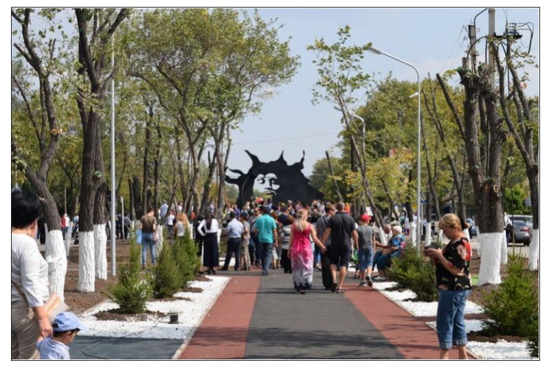 Monument to Viktor Tsoi unveiled in Karaganda - Viktor Tsoi, Karaganda, Kazakhstan