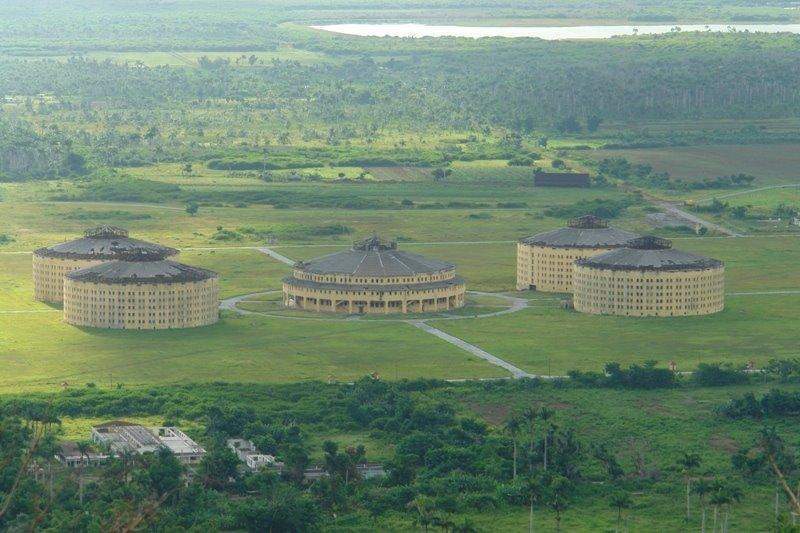 The prison in which Fidel Castro was imprisoned: Presidio Modelo (Cuba, Nueva Gerona). (photo + coordinates) - Presidio Modelo, Fidel Castro, Cuba, Abandoned, A world without people, Longpost