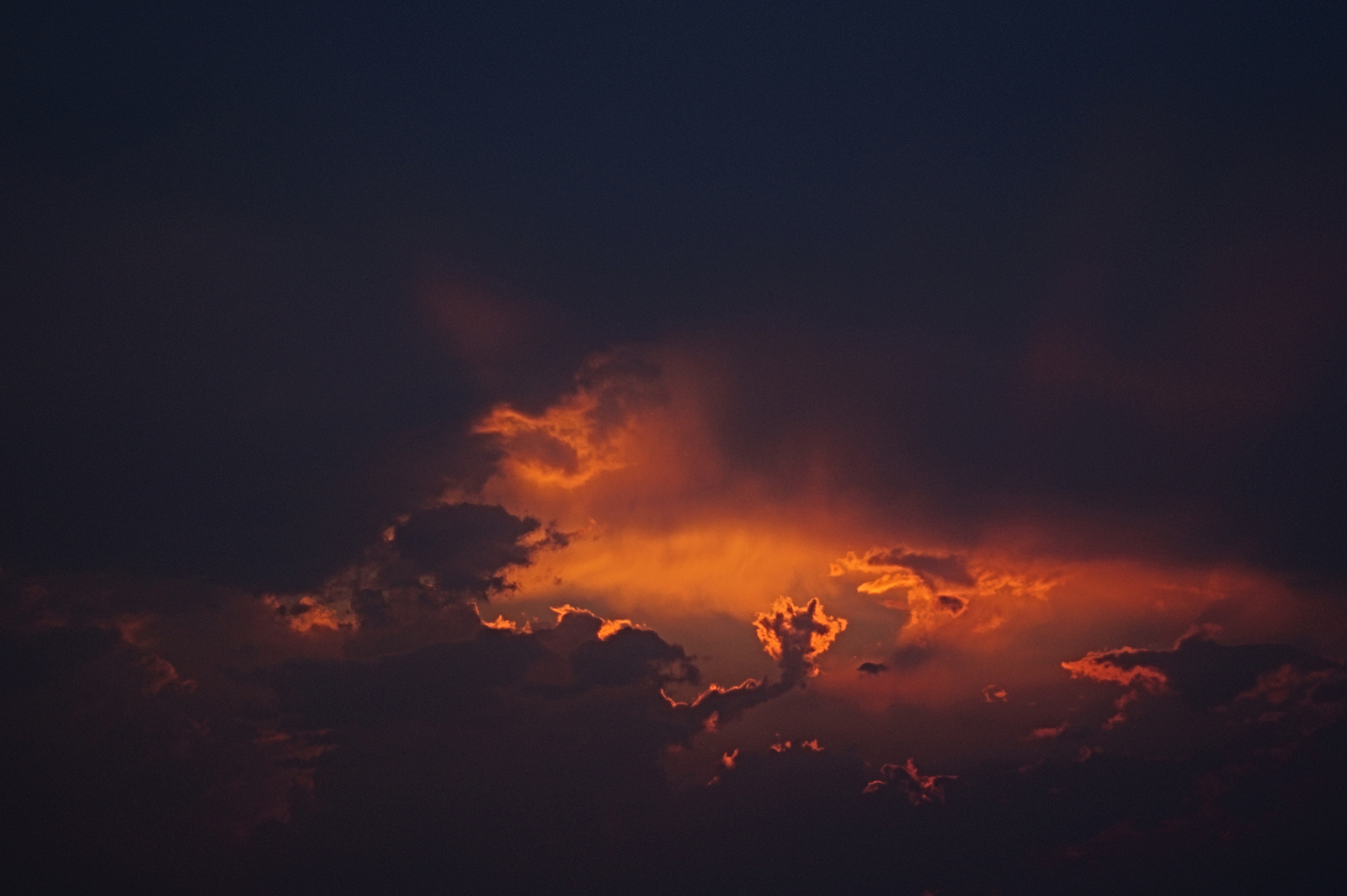 Magic cloud at sunset. - My, Sunset, Clouds, Fantasy, Imagination, Unusual