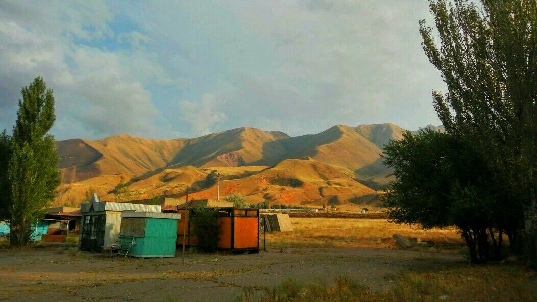 Kyrgyzstan, the land of the magical sun - My, Kyrgyzstan, Light, Sunset, The mountains, Longpost