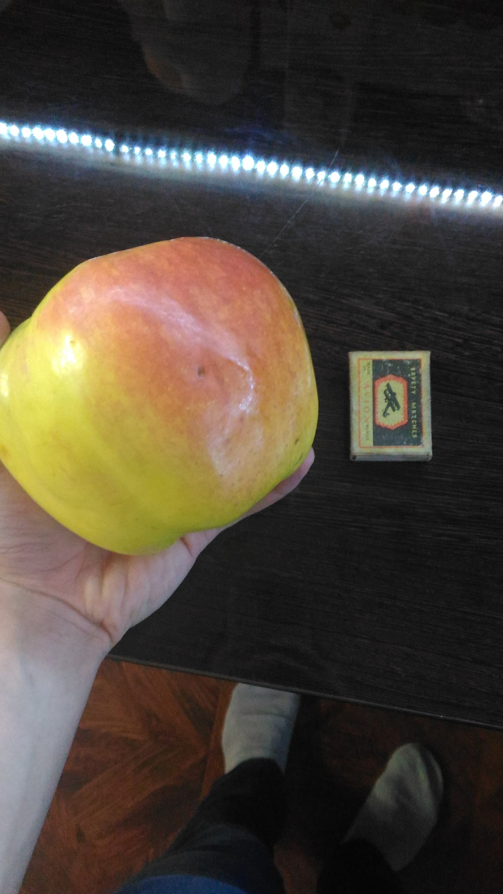 This is the apple I bought in the store - My, Not an apple, Mutant, Great, Purchase