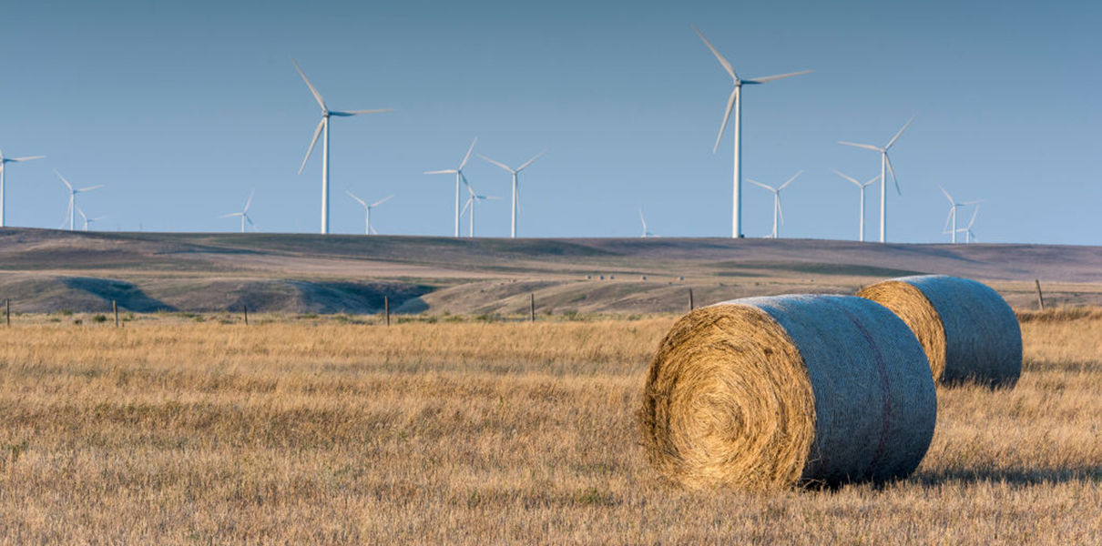 There are already 341,000 wind turbines in operation worldwide - Wind power, Electricity, Wind generator, Workplace