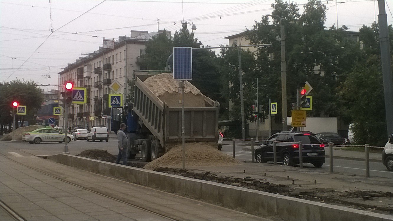 Enchanting idiots in St. Petersburg! - Tram, Saint Petersburg, Repair, Idiocy, Longpost