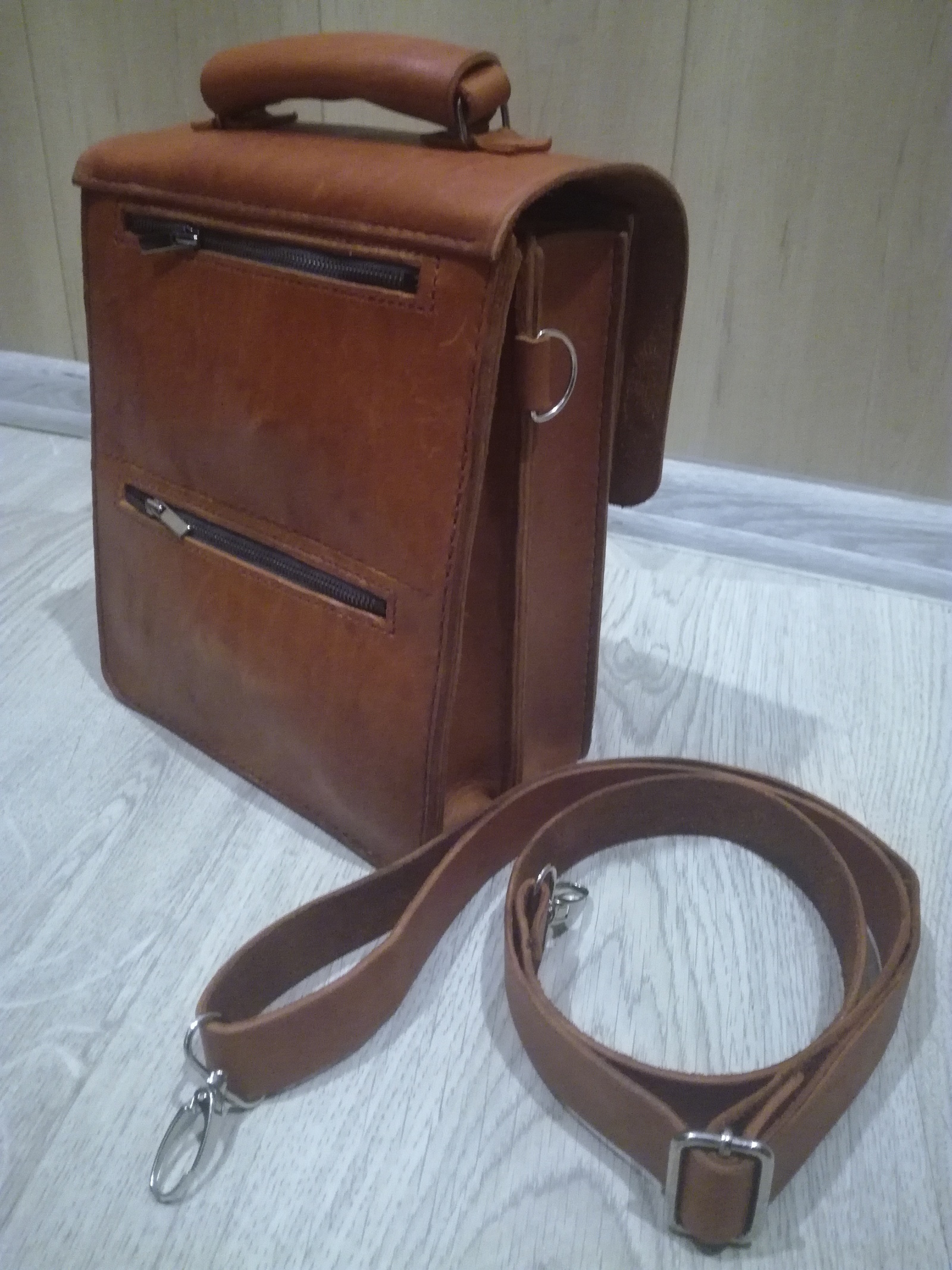 Tried to make the first bag - My, Handmade, Leather, Сумка, Longpost, Leather, Needlework, Handmade, Leather products