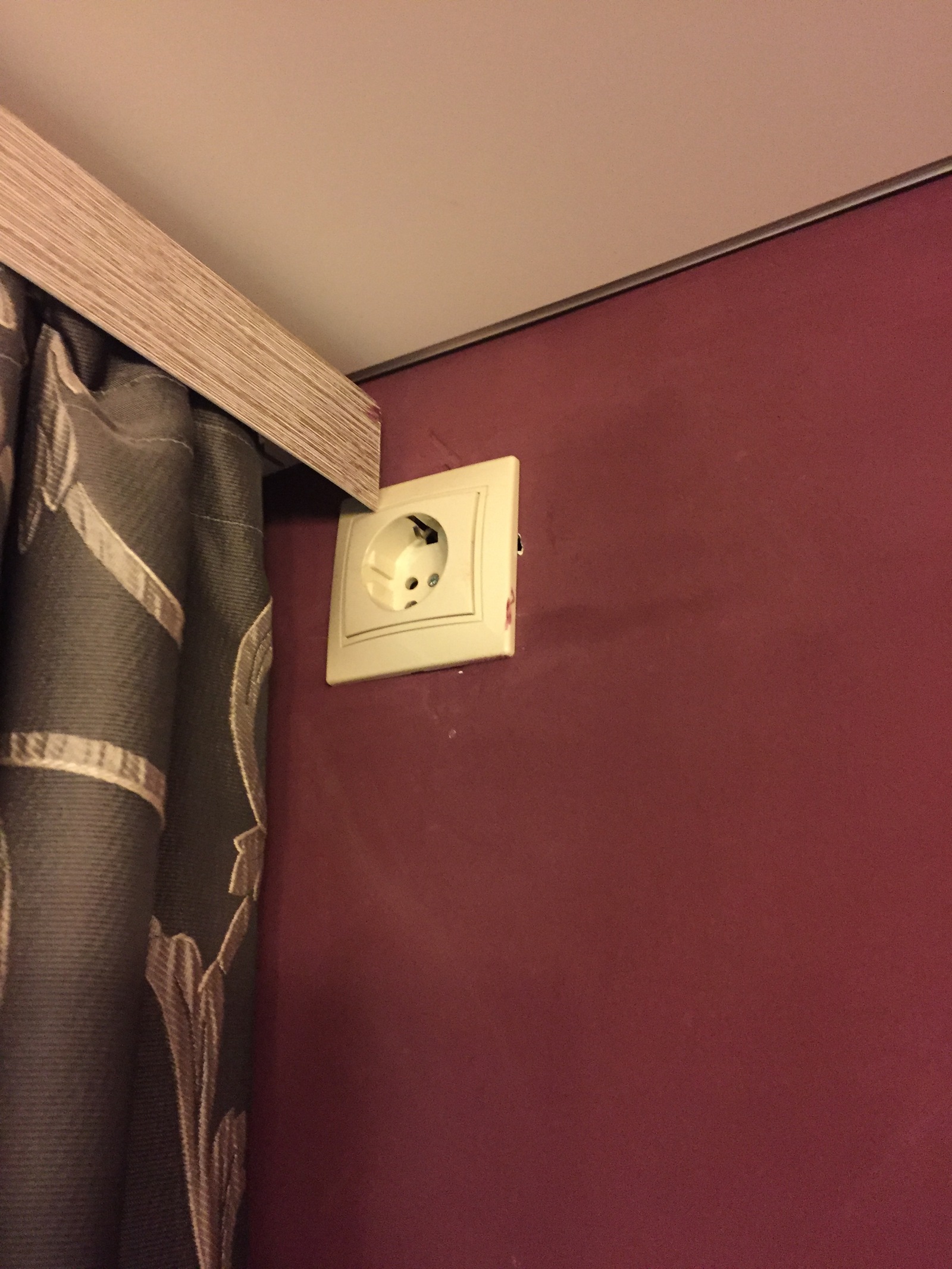 What for? - Why, Power socket, Ceiling, Hotel, Longpost