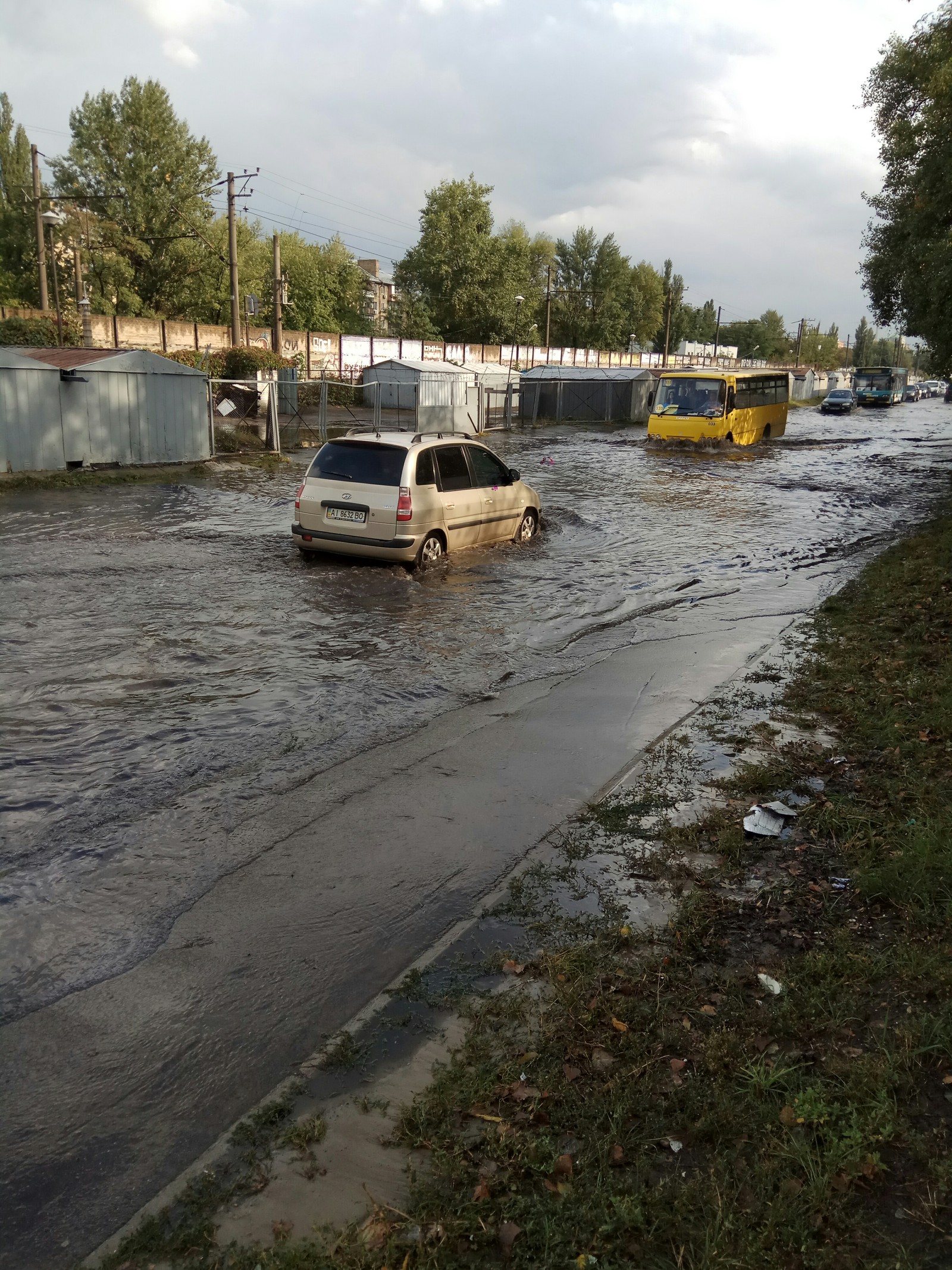 Downpour in Kyiv - Shower, Rain, Administration, Kiev, Town, Mat