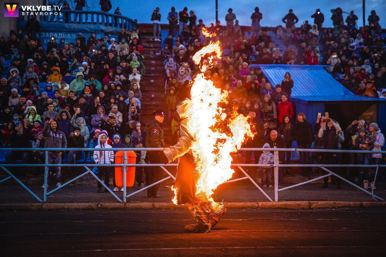 Stunt show in Voronezh! - My, Voronezh, Show, , Stuntman, Bigfoot, Transformers, , Extreme, Longpost