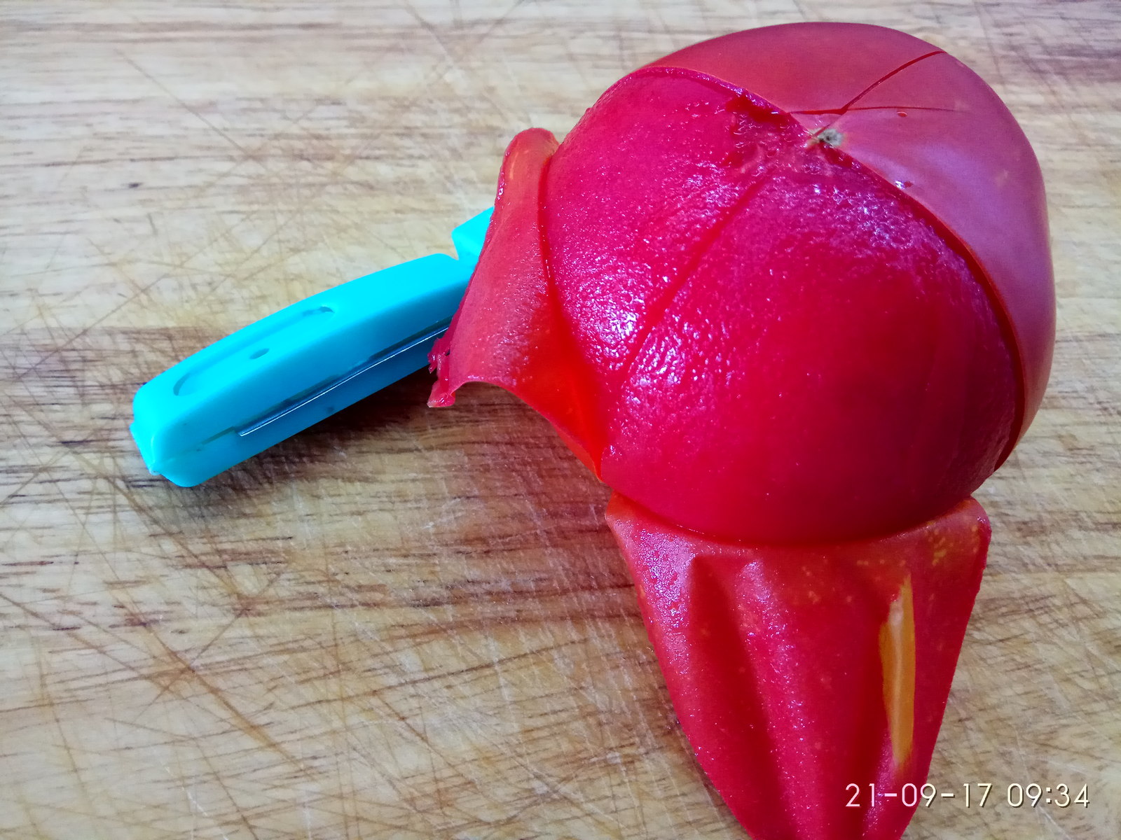 Tool for peeling tomatoes. - My, Life hack, , , Cunning, Advice, Longpost