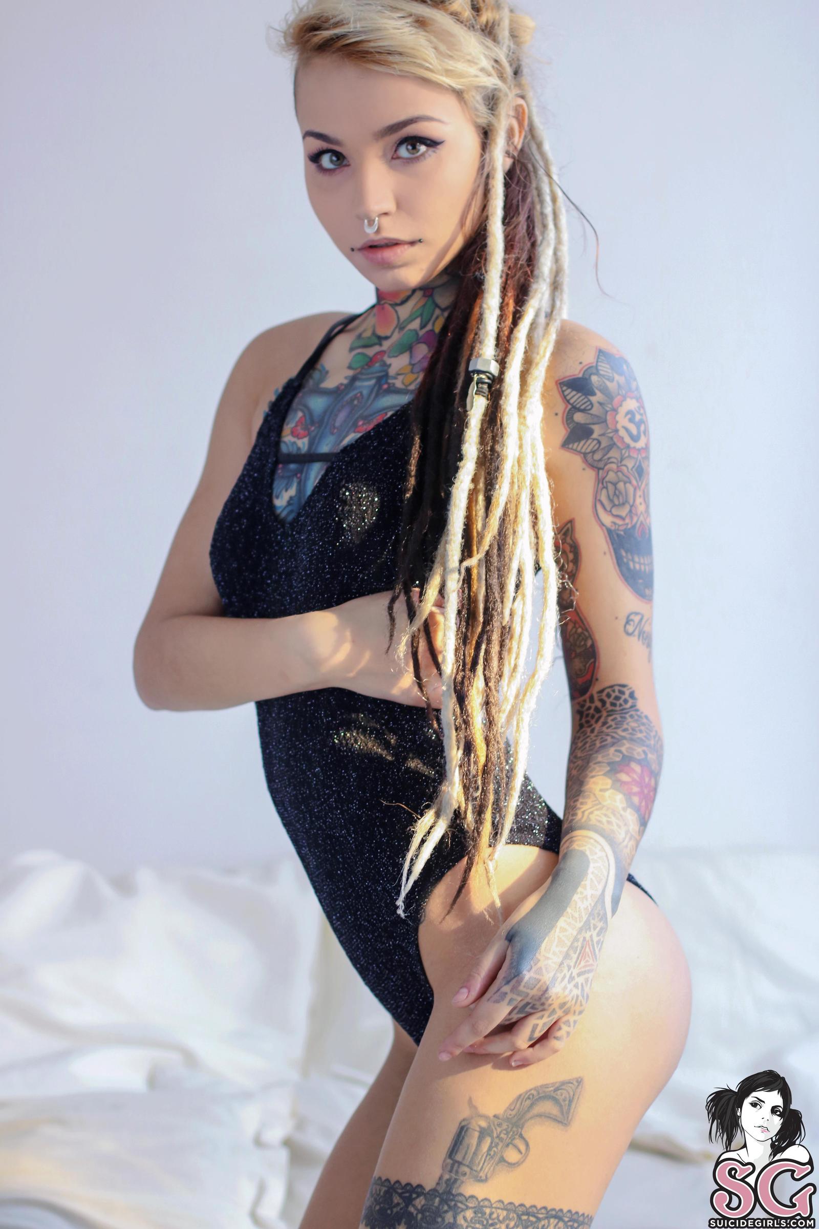 Fishball - white nymph - NSFW, Suicide Girls, Девушка с тату, Девушки, Сиськи, Попа, Длиннопост, Клубничка