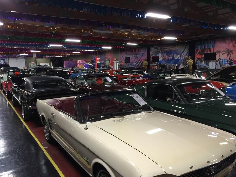 May Day in Chicago, Auto Museum Volo - Mustangs. - My, Museum, Chicago, Mustang, Boss, , , Longpost