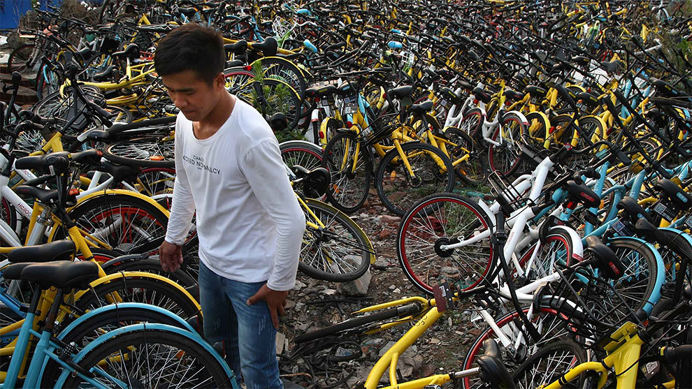 Bicycle parking lot in Hangzhou (China) - China, A bike, Longpost