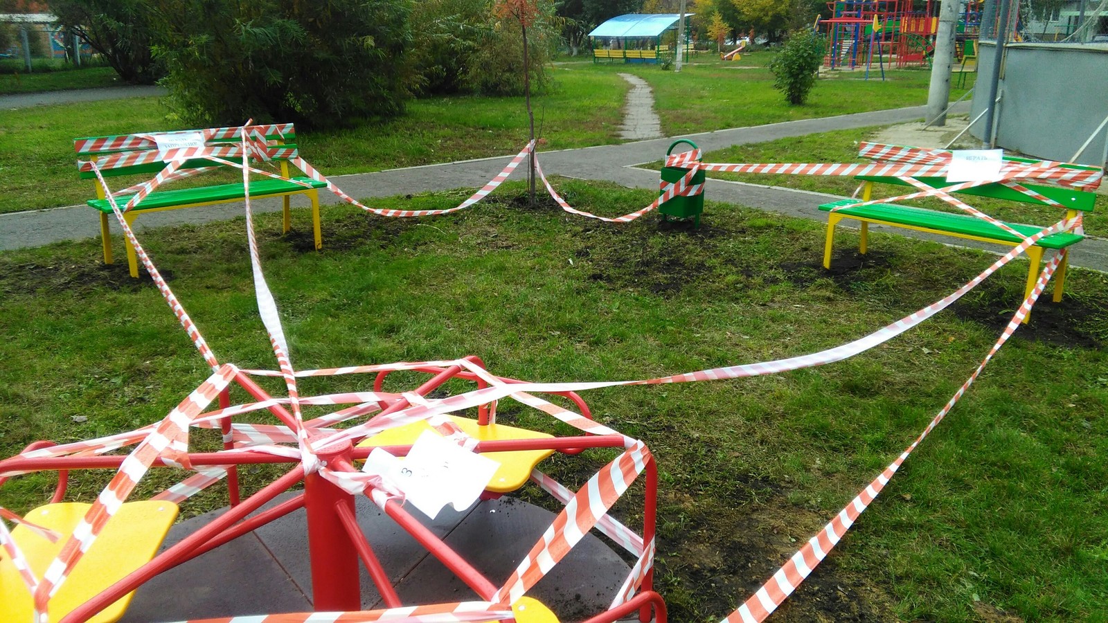 Krasnoyarsk is not Chelyabinsk, but it's still harsh ... - My, Children, Ban, Playground