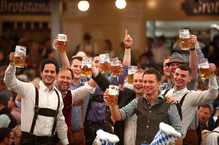 You are at work, and now there is Oktoberfest in Munich) - Oktoberfest, Beer, Girls, Holidays, Munich, Longpost