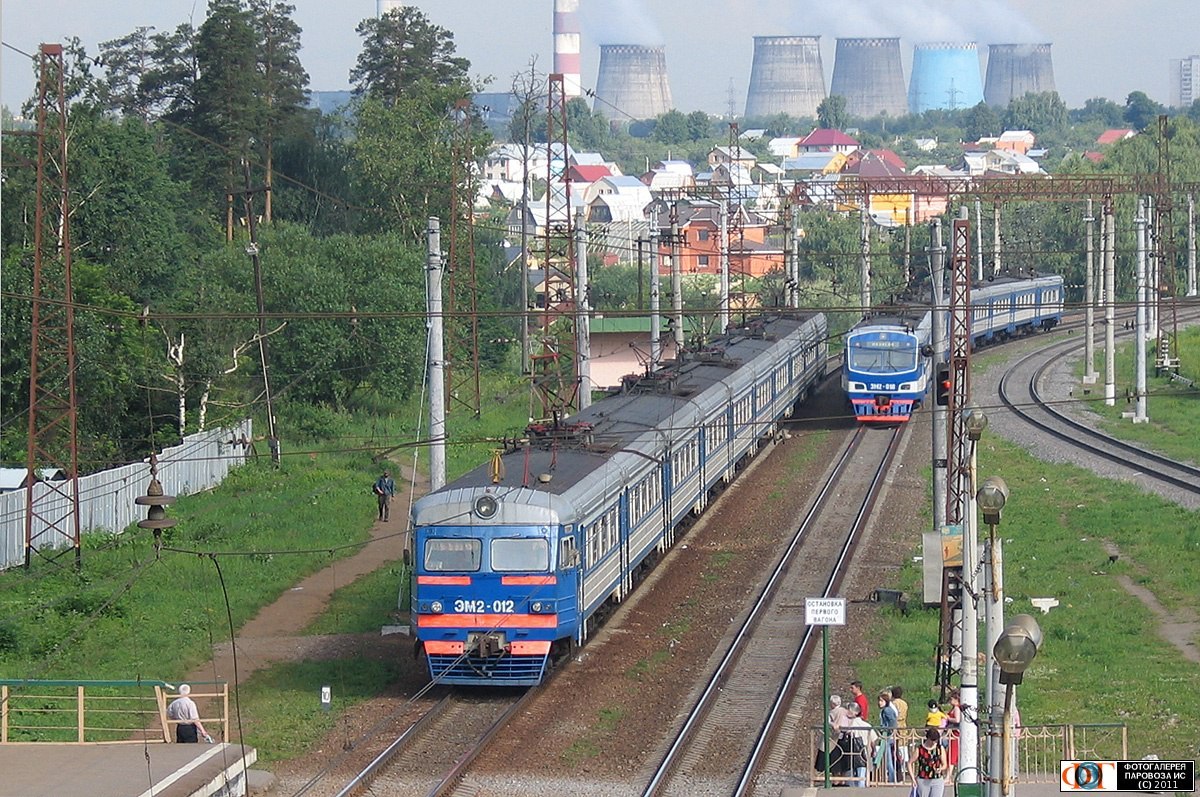 Electric train EM2-012 in Rastorguevo in 2004 (Archive) - My, Train, Rastorguevo, , Pavelets direction, Cppk, Moscow electric trains, archive, Russian Railways