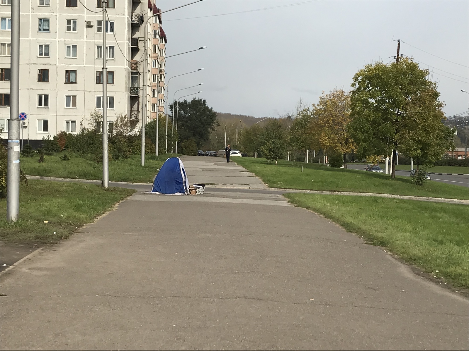 А в Новокузнецке зимний сезон рыбалки - Моё, Рыбалка, Ремонт, Палатка