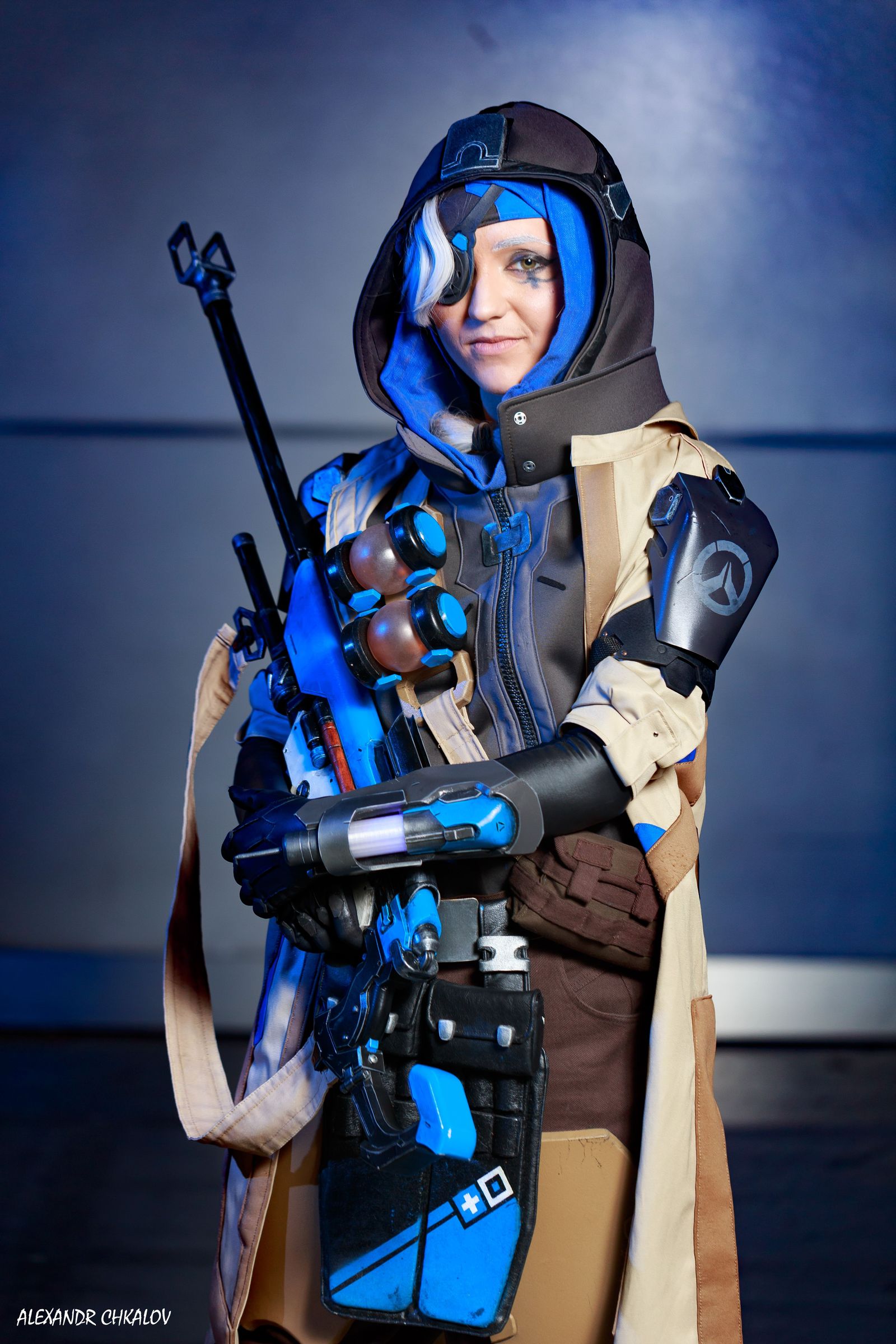 Photo cosplay part 1: Overwatch at Comic-Con Russia - My, Overwatch, Comic-con, Cosplay, Igromir, Mercy, Tracer, Longpost