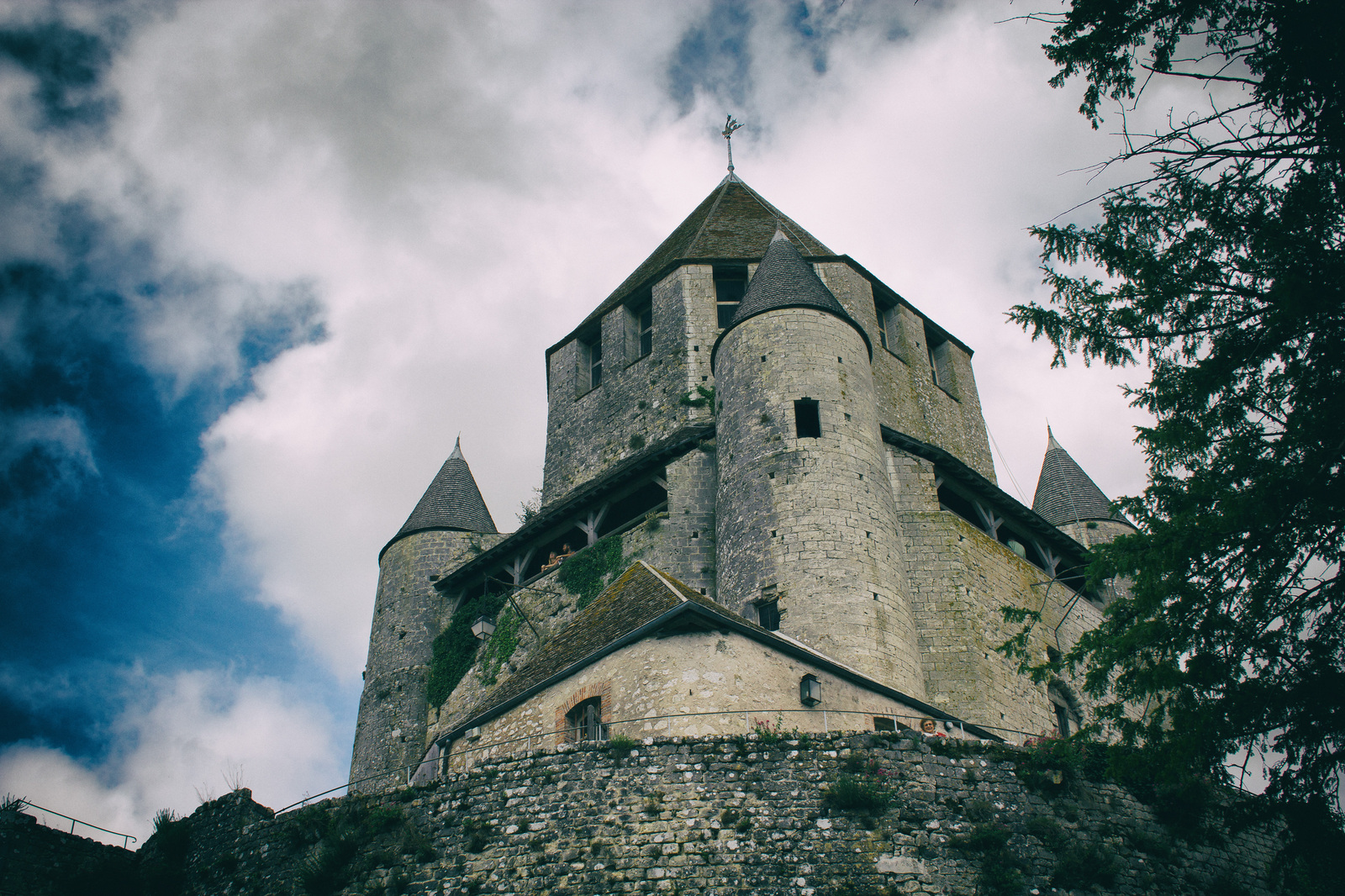 Where the spirit of the Middle Ages still lives - My, France, Travels, My, Longpost